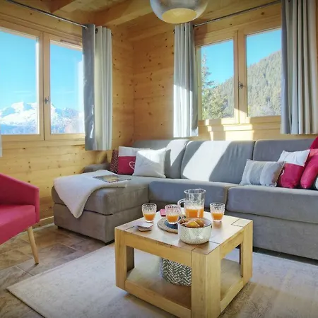 Chalet Tekoa - Ovo Network *